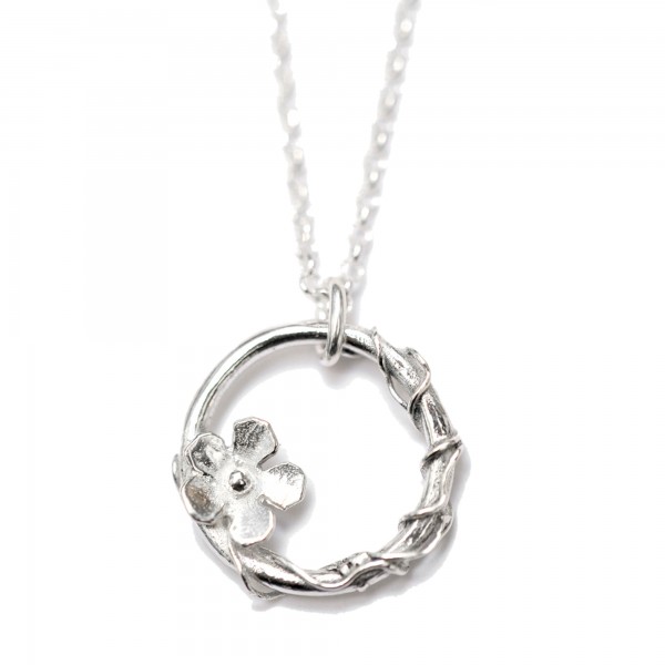 Sakura adjustable necklace Sterling silver. Desiree Schmidt Paris Sakura 57,00 €