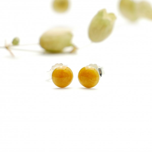 Sterling silver minimalist earrings with pearly golden yellow resin NIJI 25,00 €