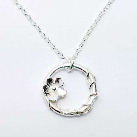 pendant on 925/1000 silver flower chain made in France Desiree Schmidt Paris Sakura 57,00 €