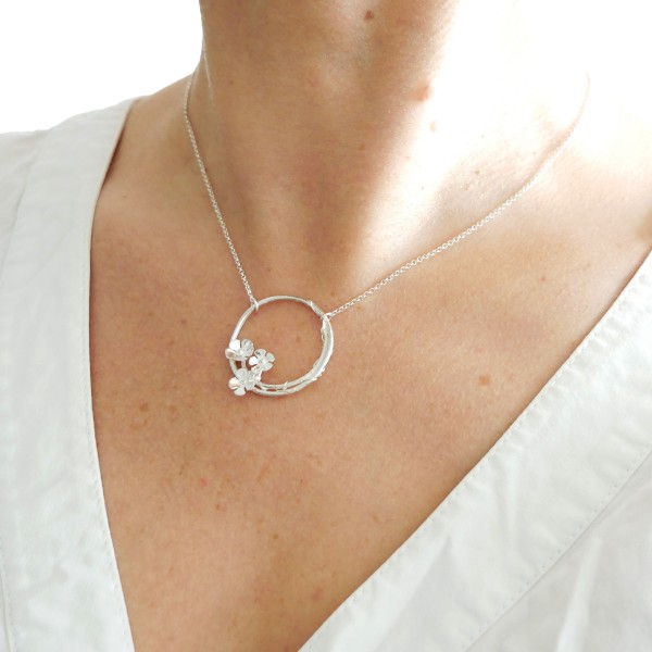 925 silver flower necklace made in France Desiree Schmidt Paris Sakura 77,00 €