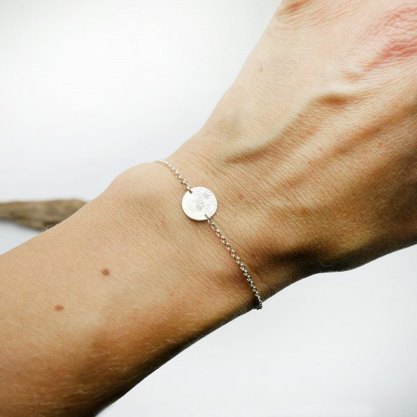 Minimalistischer Sterling Silber Blumen Armband Desiree Schmidt Paris Startseite 25,00 €