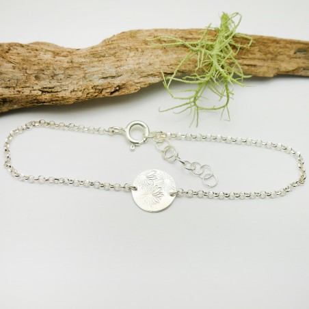 Sterling silver minimalist adjustable bracelet with flowers Desiree Schmidt Paris Home 25,00 €