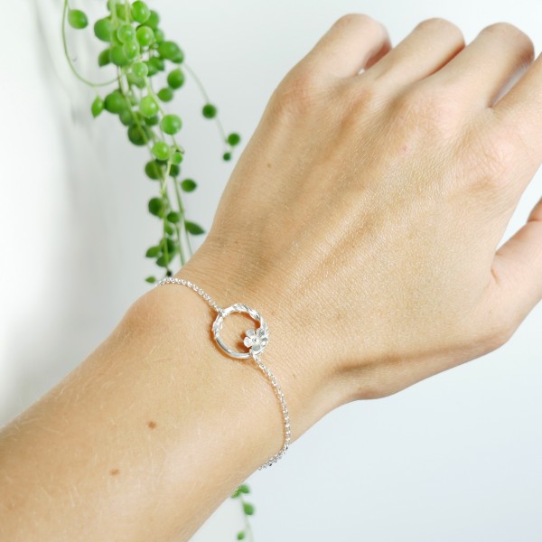 Sakura flower ajustable bracelet. Sterling silver. Sakura 52,00 €