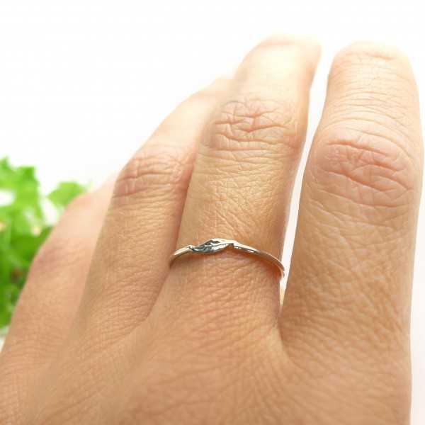 Minimalist thin leaf ring...