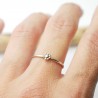 Bague fine minimaliste fleur en argent 925 made in France