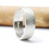 Breiter Sandgestrahlter Ring aus recyceltes 925er Silber für Damen und Herren