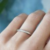 Gehämmerter dünner stapelbarer Ring aus recyceltes 925er Silber für Damen und Herren
