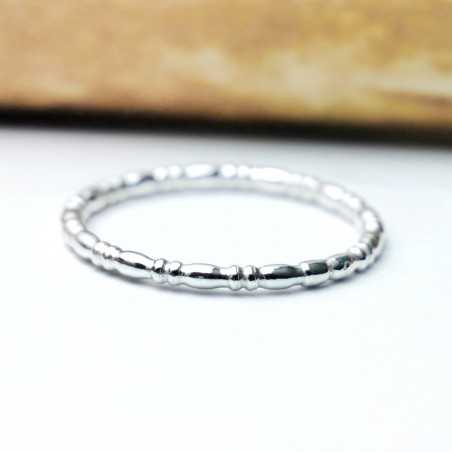 Sterlingsilber Stapelbarer ring minimalistischer Perlenring