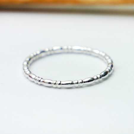 Sterlingsilber Stapelbarer ring minimalistischer Perlenring