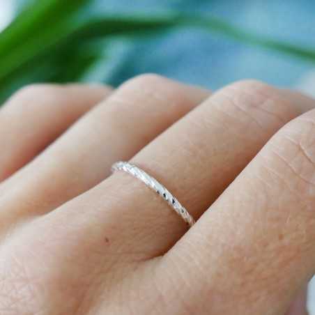 Minimalist sterling silver stackable twisted ring