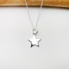 Petit pendentif étoile sur chaine fine ras de cou en argent 925 recyclé minimaliste