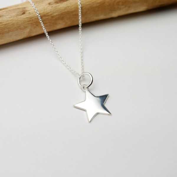 Small star pendant on thin chain choker in minimalist recycled 925 silver