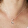 Petit pendentif étoile sur chaine fine ras de cou en argent 925 recyclé minimaliste