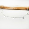 Collier avec 5 breloques rondes ras de cou fin en argent 925 recyclé minimaliste avec chaine ajustable made in France