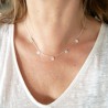 Halskette mit 5 runden dünnen Choker-Anhängern aus minimalistischem recyceltem 925er Silber mit verstellbarer Kette