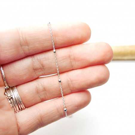 Dünnes Armband aus minimalistischem, recyceltem 925er Silber mit Kette und abwechselnden Perlen
