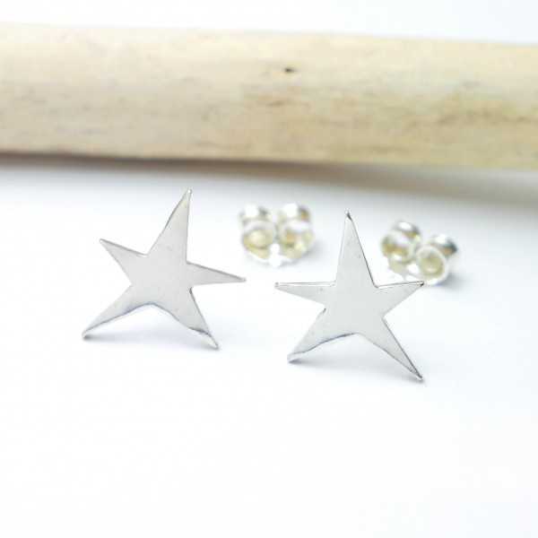 Boucles d'oreilles puces créateur étoile en argent 925 fabrication française