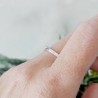 Alliance sablée empilable argent 925 recyclé montée d'une perle en ...