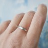Strukturierter Ehering aus recyceltem 925er Silber für Damen und He...