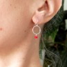 Minimalist round dangling earrings with a small red glass bead in upcycled and recycled 925 silver ♻ for women.
