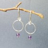 Minimalist round dangling earrings with a small amethyst bead in upcycled and recycled 925 silver ♻ for women.