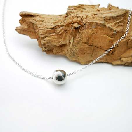 Hollow pearl solitaire necklace in minimalist recycled 925 silver