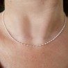 Chaine courte fine en argent 925 recyclé minimaliste avec de petites perles alternées made in France