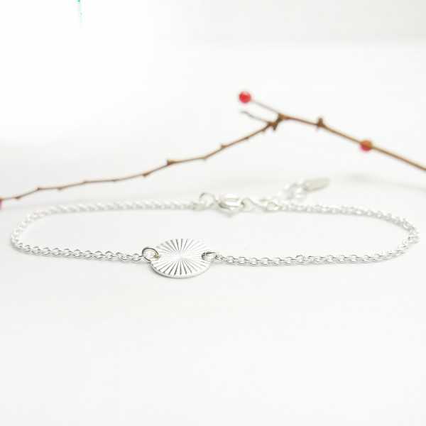 Thin 10 mm sun medal bracelet in minimalist recycled 925 silver with adjustable chain