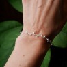 Minimalistisches Armband aus recyceltem 925er Silber für Damen mit abwechselnden Perlen
