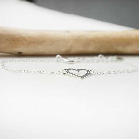 Large hollowed out heart women's bracelet in minimalist recycled 925 silver for women