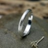 Ehering aus recyceltem 925er Silber halber Armreif sandgestrahlt stapelbar Unisex