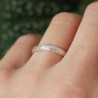 Ehering aus recyceltem 925er Silber 3 mm halber Armreif sandgestrahlt stapelbar Unisex