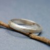 Ehering aus recyceltem 925er Silber 3 mm halber Armreif sandgestrahlt stapelbar Unisex