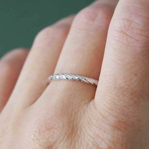 Thick and minimalist sterling silver stackable twisted ring